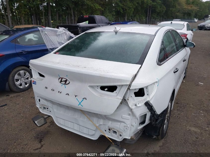 2018 HYUNDAI SONATA SPORT - 5NPE34AF8JH696960