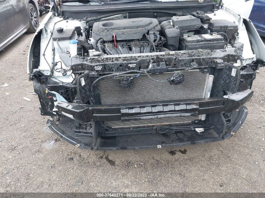 2018 HYUNDAI SONATA SPORT - 5NPE34AF8JH696960