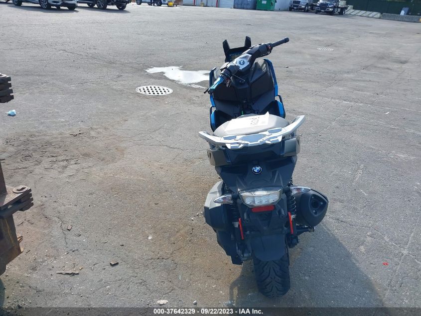 2019 BMW C 400 X WB40C1905KS876327