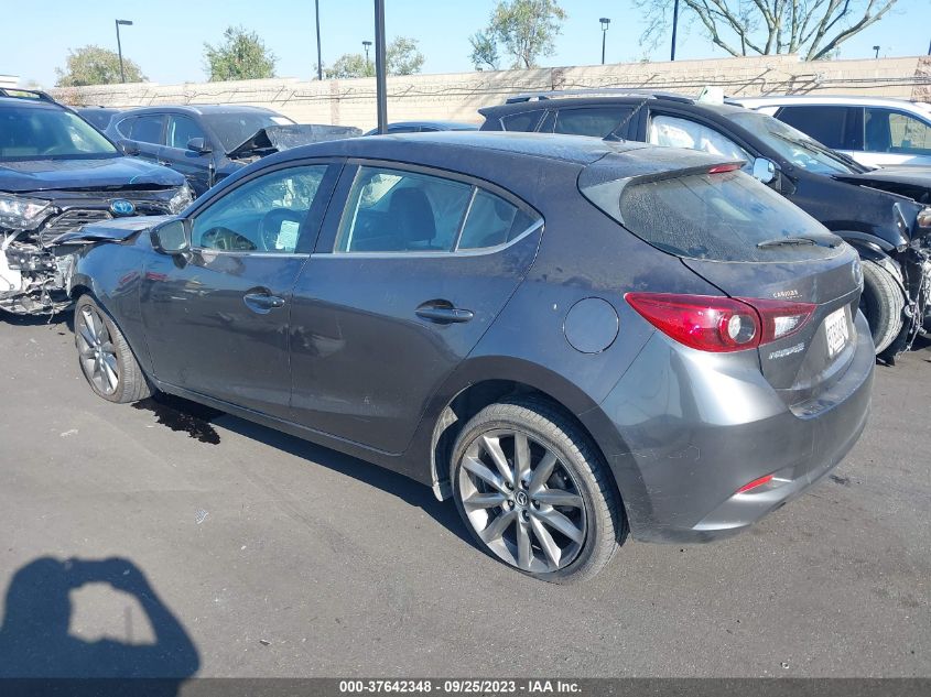 2018 MAZDA MAZDA3 TOURING - 3MZBN1L38JM233206