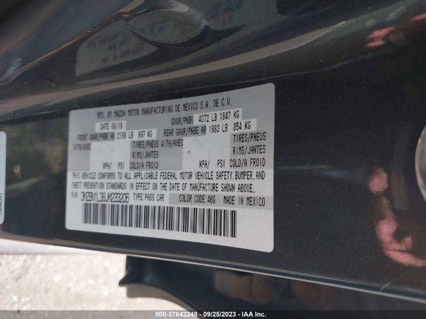 2018 MAZDA MAZDA3 TOURING - 3MZBN1L38JM233206