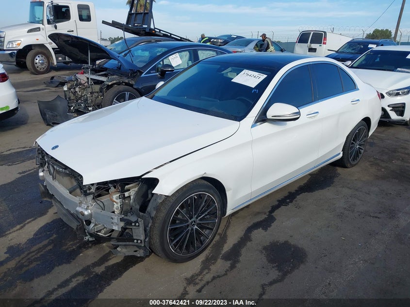 VIN 55SWF8DB5LU323578 2020 MERCEDES-BENZ C-CLASS C 300