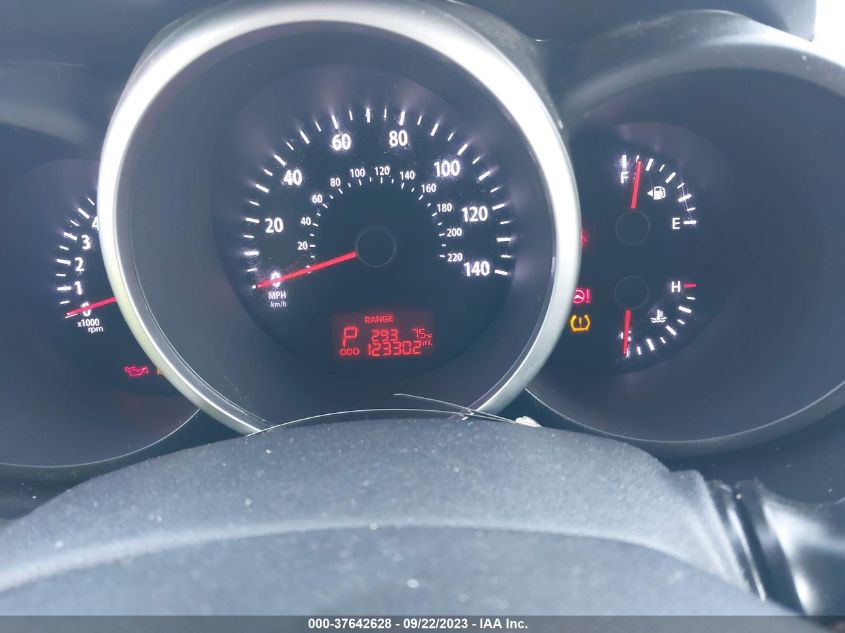 2013 KIA SOUL + - KNDJT2A6XD7608339