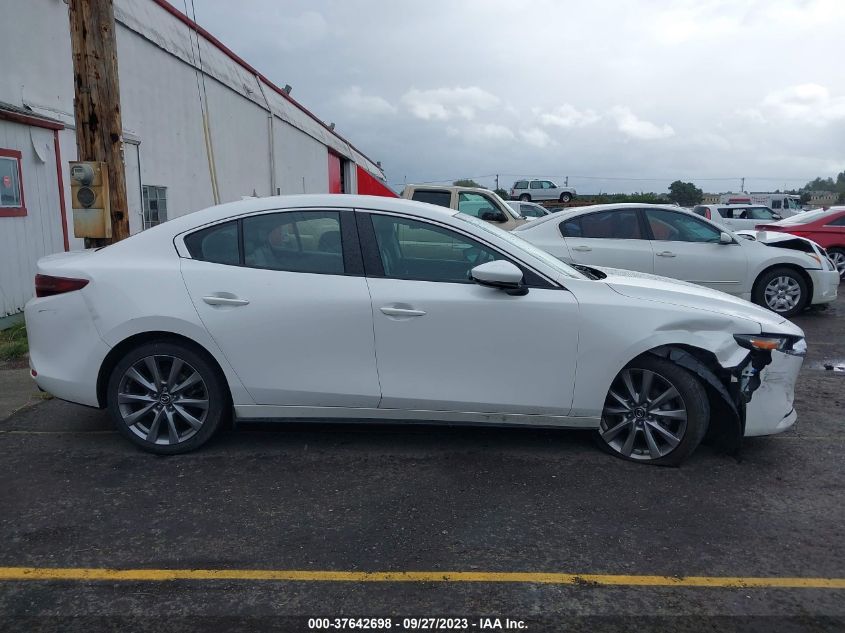 3MZBPADL3KM109421 Mazda Mazda3 Sedan W/PREFERRED PKG 13