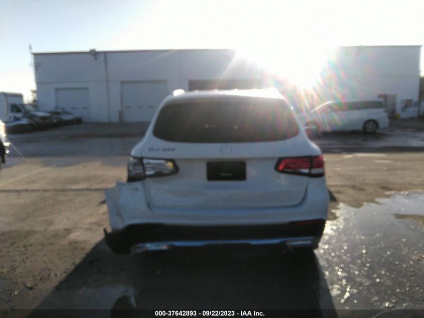 2016 MERCEDES-BENZ GLC GLC 300 - WDC0G4JB0GF078752