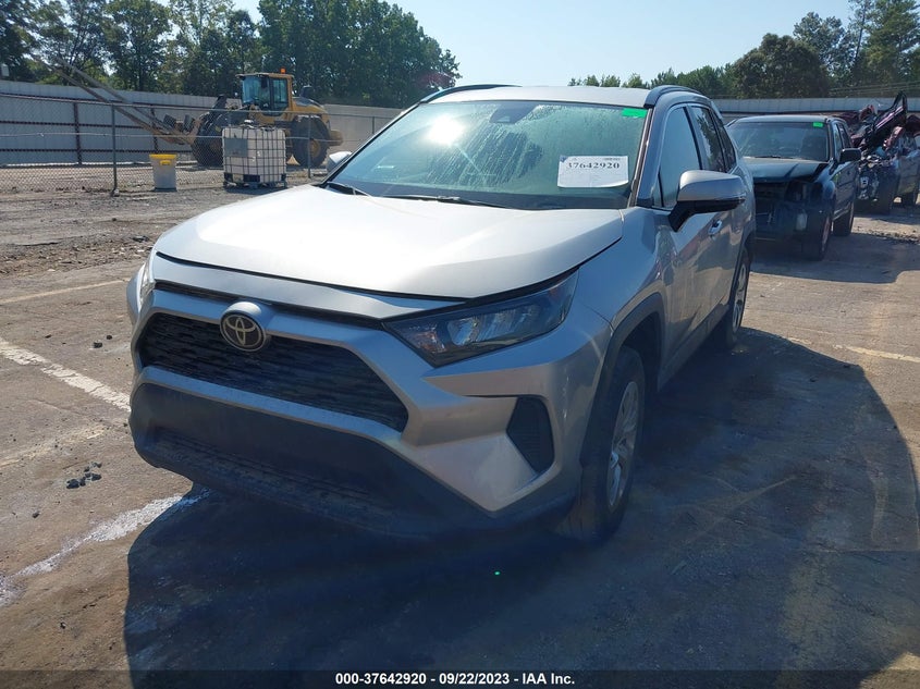 VIN 2T3G1RFV3KC011724 2019 TOYOTA RAV4 LE