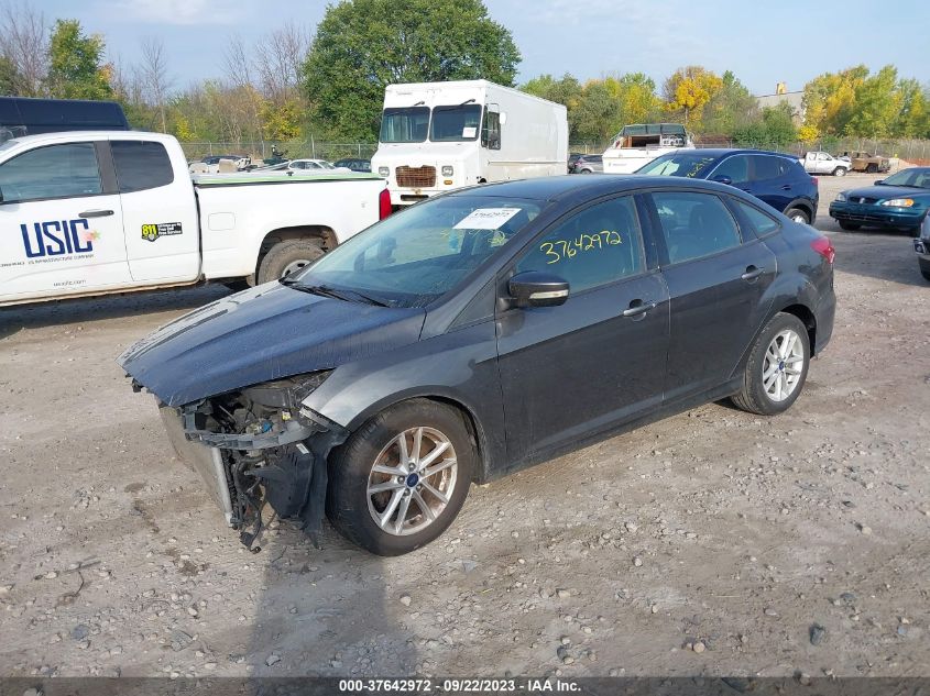 2015 FORD FOCUS SE - 1FADP3F22FL339945