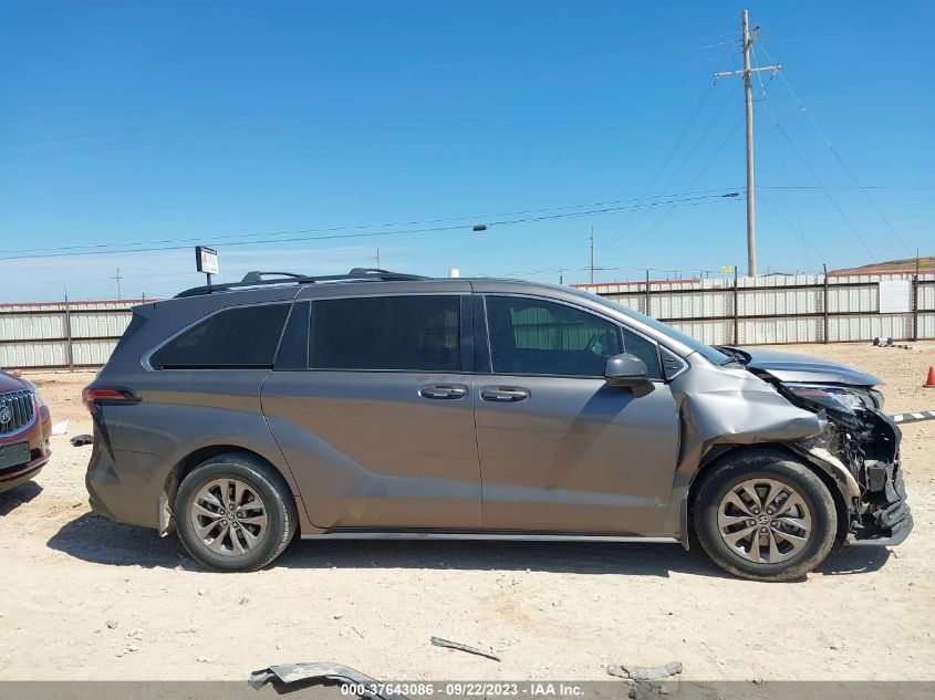 2022 TOYOTA SIENNA LE - 5TDKRKEC3NS098720