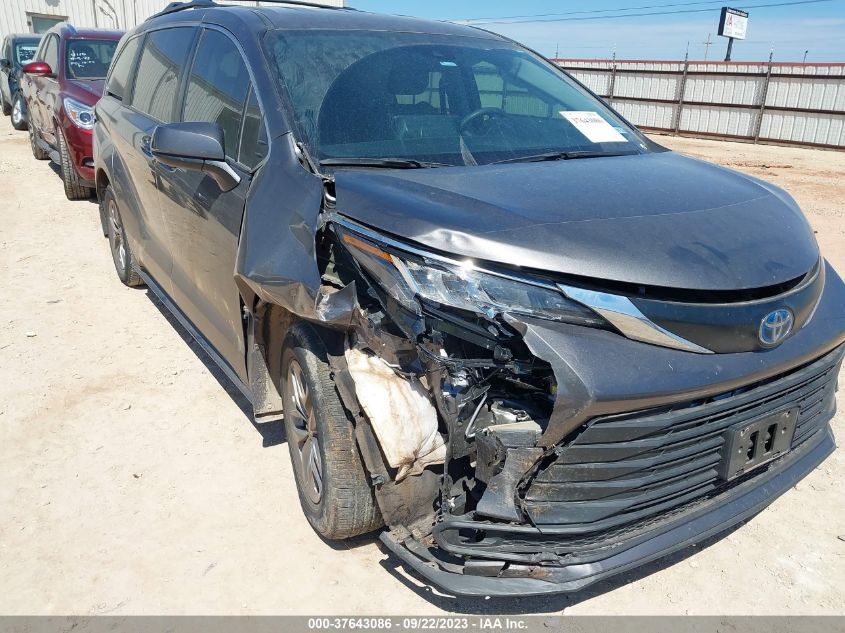 2022 TOYOTA SIENNA LE - 5TDKRKEC3NS098720