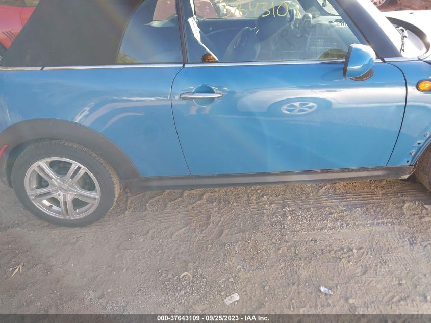 2013 MINI COOPER CONVERTIBLE WMWZN3C58DT568807