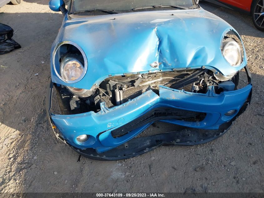 2013 MINI COOPER CONVERTIBLE WMWZN3C58DT568807