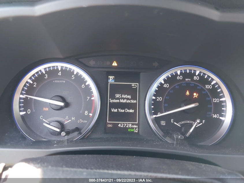 2018 TOYOTA HIGHLANDER VIN: 5TDJZRFH8JS555997