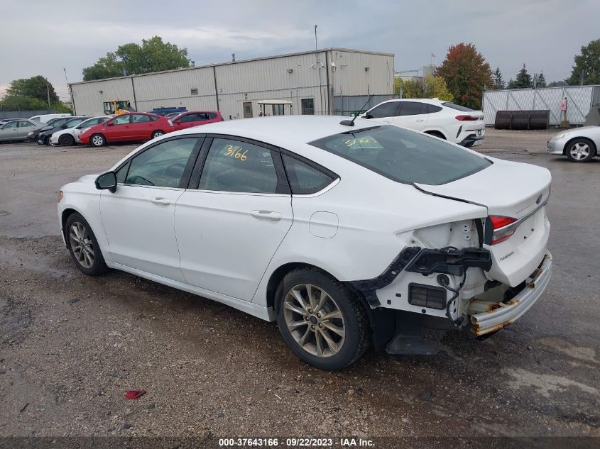 2017 FORD FUSION SE - 3FA6P0H70HR163515