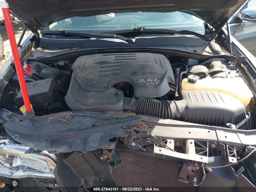 2019 CHRYSLER 300 LIMITED - 2C3CCAEG6KH563041