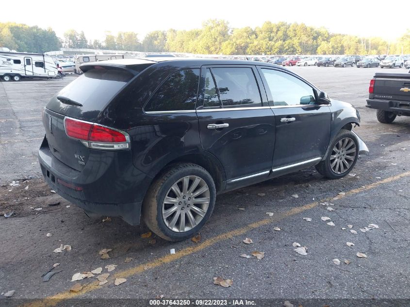 2013 LINCOLN MKX - 2LMDJ8JK3DBL11620