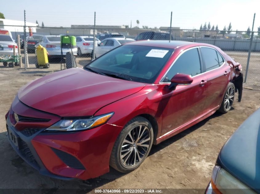 2018 TOYOTA CAMRY LE/SE/XLE/L - 4T1B11HK0JU503695