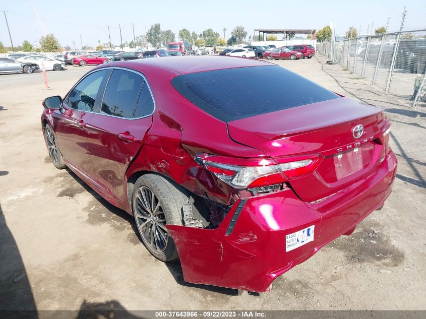 2018 TOYOTA CAMRY LE/SE/XLE/L - 4T1B11HK0JU503695