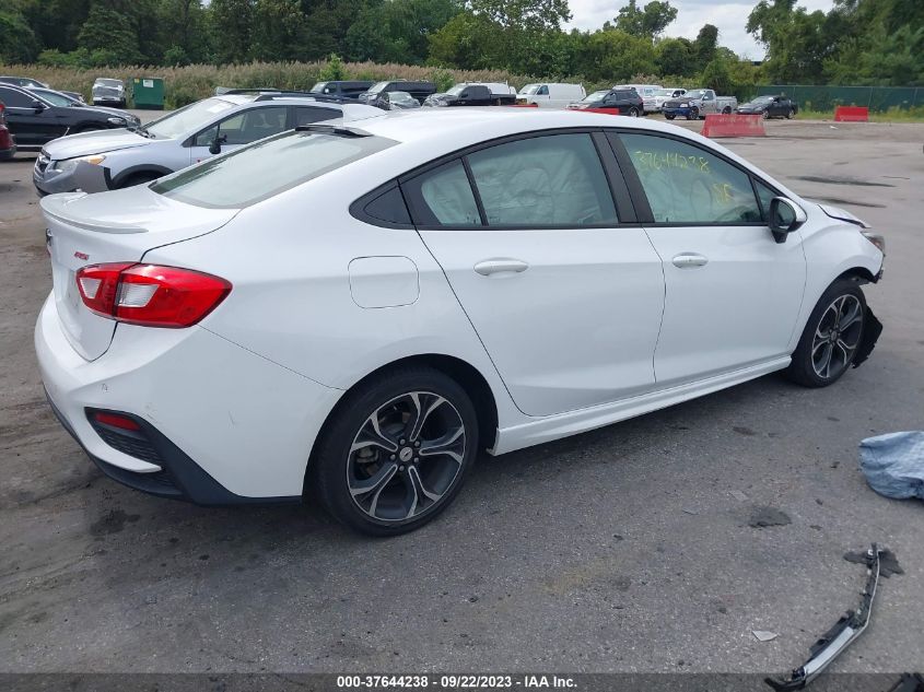 2019 CHEVROLET CRUZE LT - 1G1BE5SM4K7108888