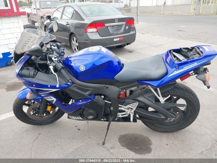 2009 YAMAHA YZFR6 SC JYARJ06Y09A008037