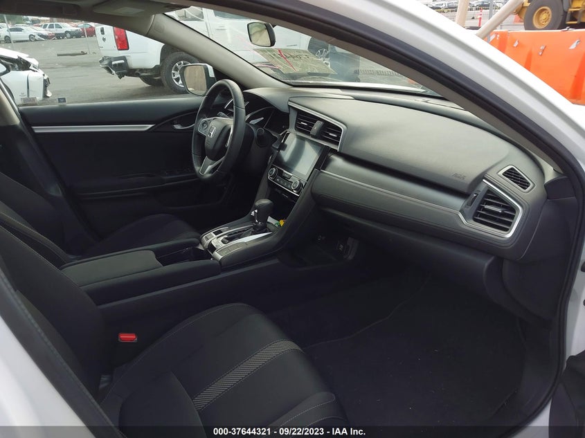 VIN 2HGFC2F70HH577802 2017 HONDA CIVIC SEDAN EX