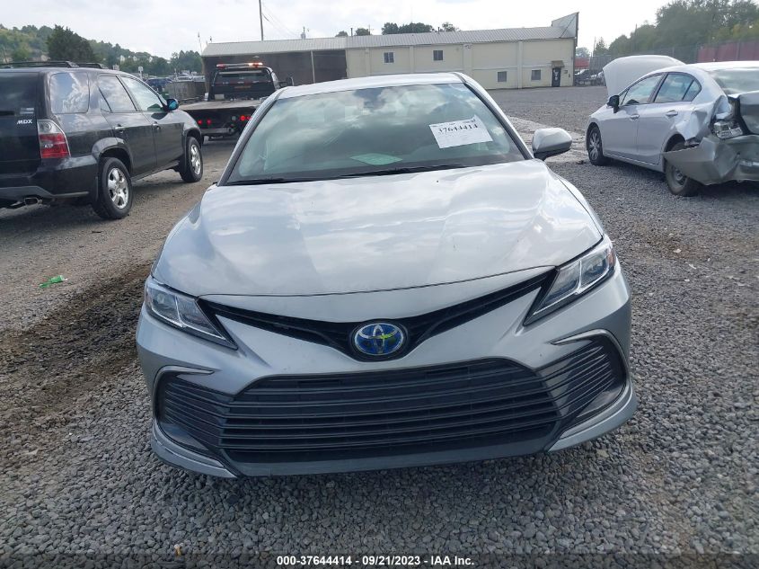 2022 TOYOTA CAMRY HYBRID LE - 4T1C31AK8NU579762