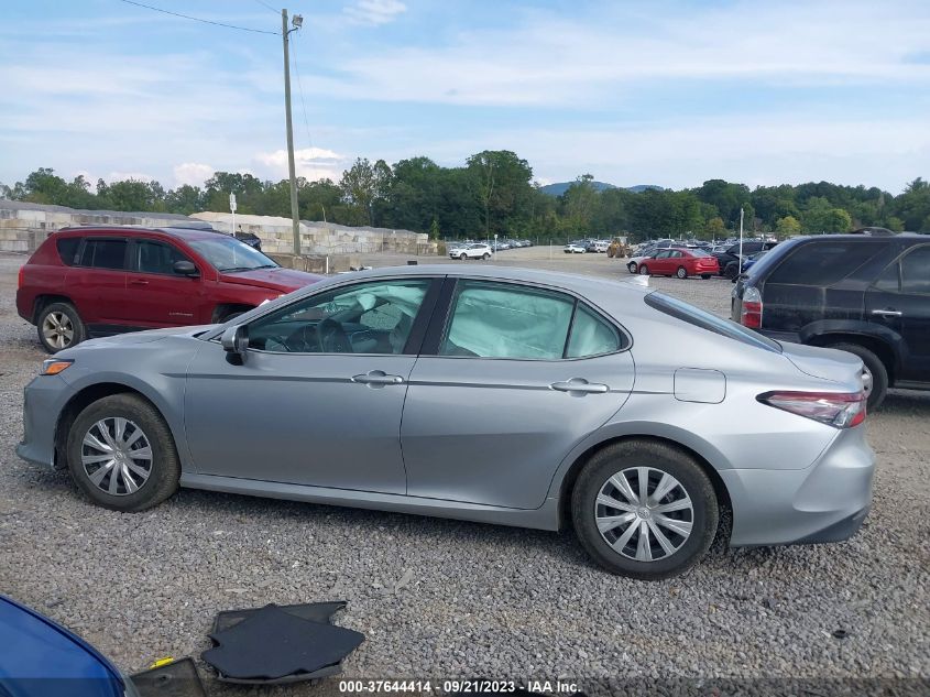 2022 TOYOTA CAMRY HYBRID LE - 4T1C31AK8NU579762
