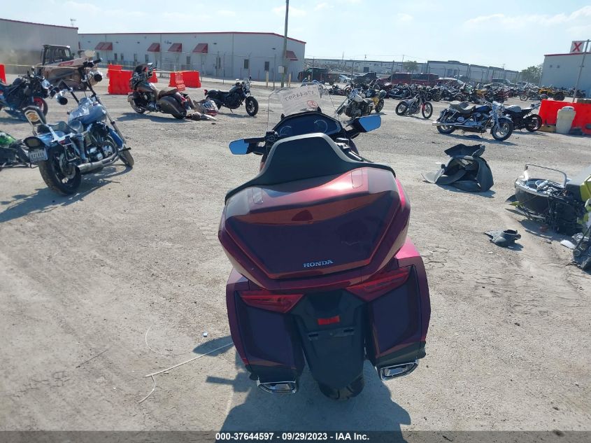 2022 HONDA GL1800 D JH2SC7954NK400248