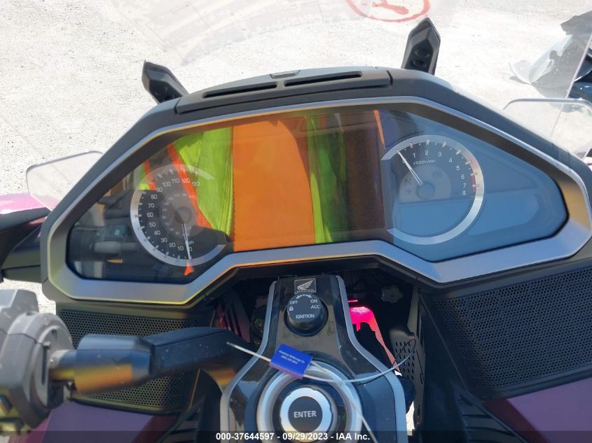 2022 HONDA GL1800 D JH2SC7954NK400248