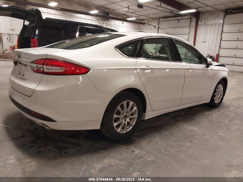 3FA6P0G71HR397129 2017 FORD FUSION, photo no. 4