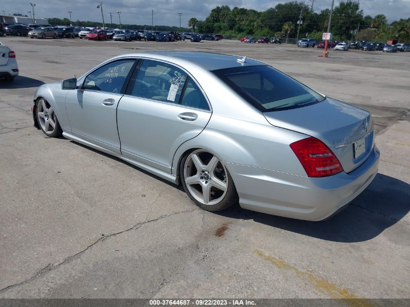 2013 MERCEDES-BENZ S-CLASS S 550 WDDNG7DB1DA504813
