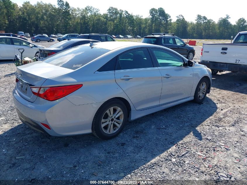 2014 HYUNDAI SONATA GLS - 5NPEB4AC8EH890452