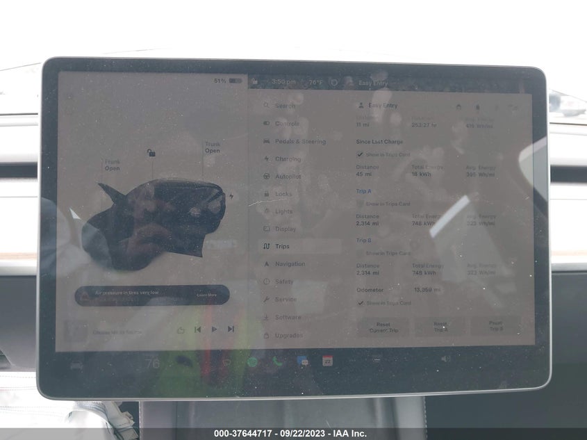 VIN 7SAYGDEE5NF485452 2022 TESLA MODEL Y LONG RANGE