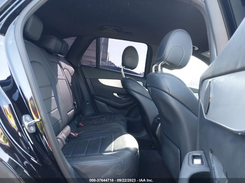 2017 MERCEDES-BENZ GLC GLC 300 - WDC0G4JB7HF177702