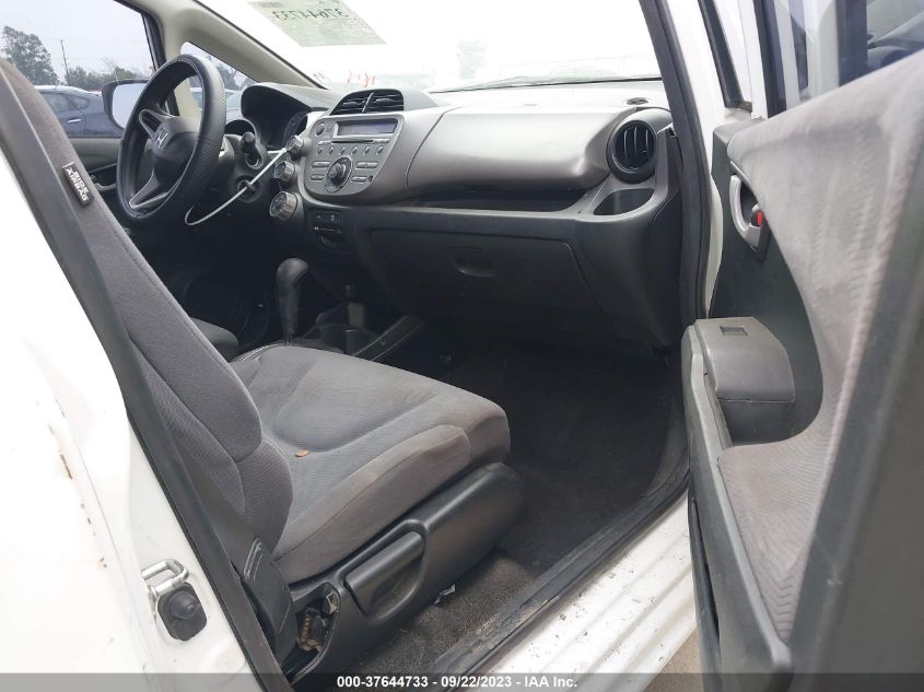 2013 HONDA FIT - JHMGE8H36DC077407