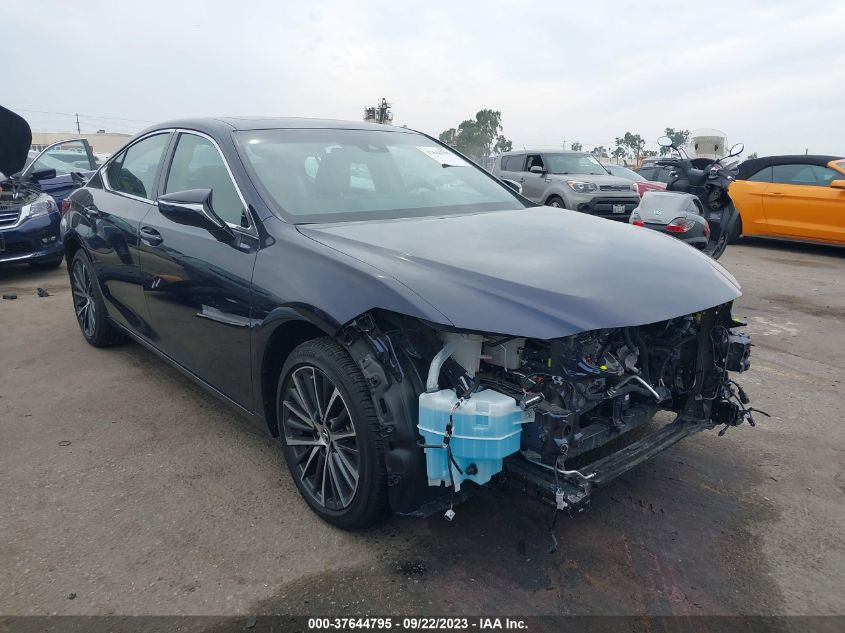 58ADA1C17PU030175 LEXUS ES ES 300H 2023