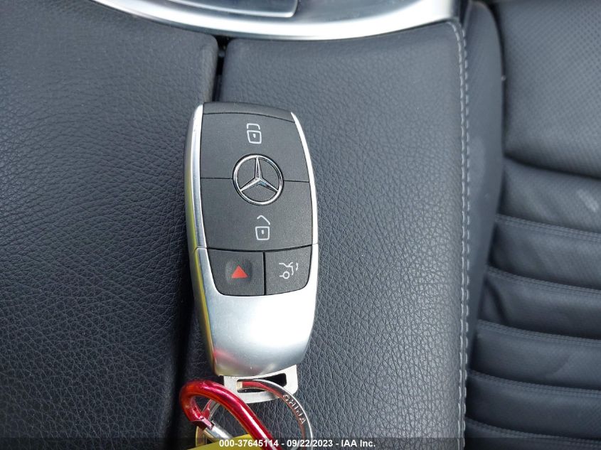 2019 MERCEDES-BENZ C 300 4MATIC - WDDWJ8EB7KF771805