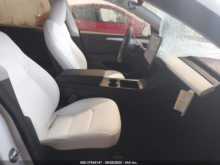 VIN 7SAYGDEF0PF843018 2023 TESLA MODEL Y PERFORMANCE