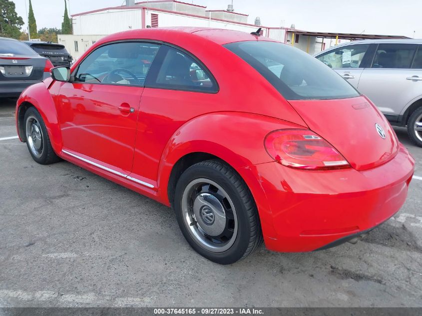 2013 VOLKSWAGEN BEETLE COUPE 2.5L - 3VWJP7AT6DM600541