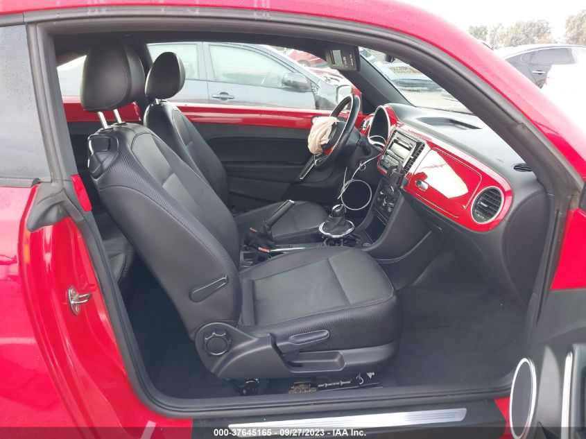 2013 VOLKSWAGEN BEETLE COUPE 2.5L - 3VWJP7AT6DM600541