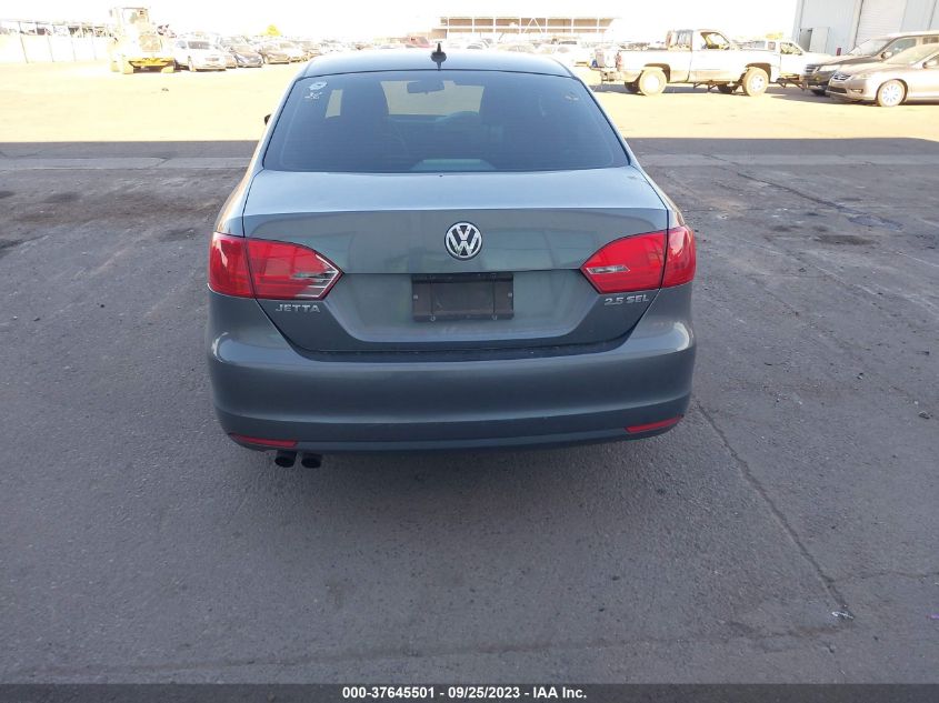 2013 VOLKSWAGEN JETTA SEDAN SEL W/NAV - 3VWLX7AJ1DM361746