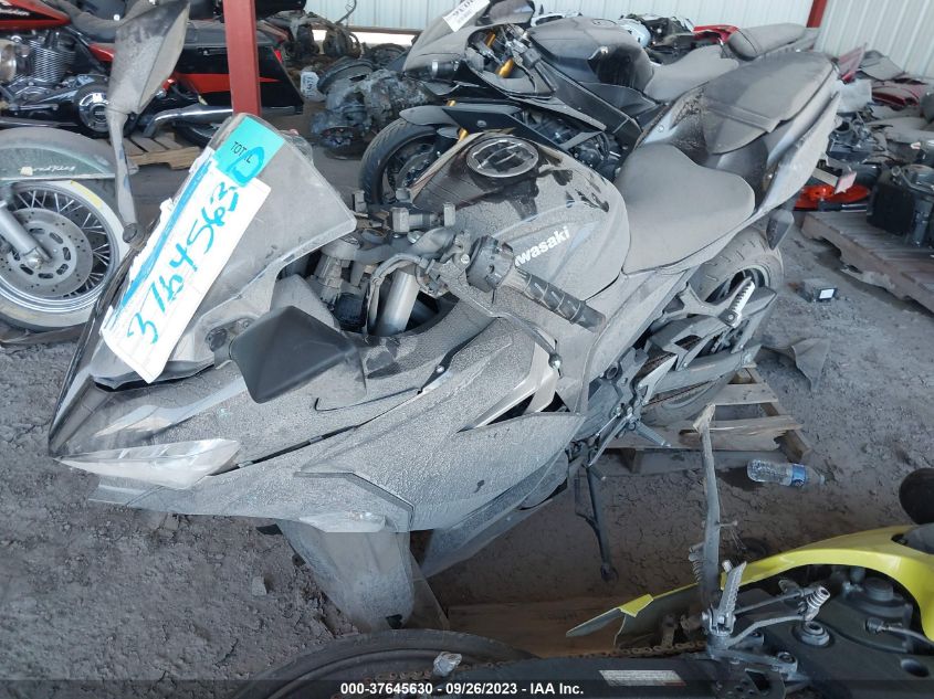 2022 KAWASAKI EX400 JKAEXKH17NDAH5622