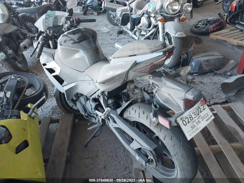 2022 KAWASAKI EX400 JKAEXKH17NDAH5622