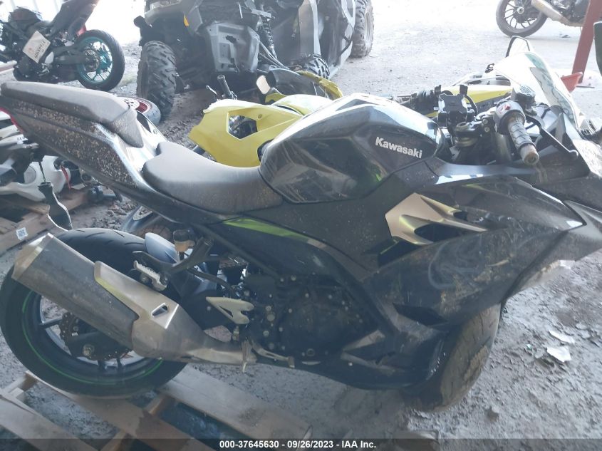 2022 KAWASAKI EX400 JKAEXKH17NDAH5622