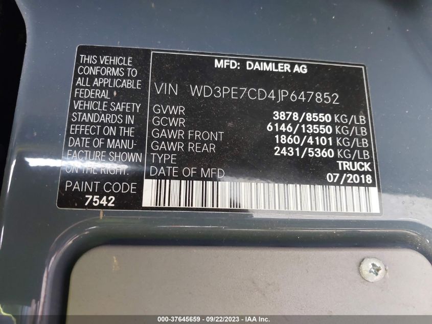 2018 MERCEDES-BENZ SPRINTER CARGO VAN - WD3PE7CD4JP647852