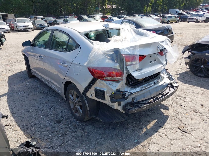 VIN 5NPD84LF8JH403066 2018 HYUNDAI ELANTRA SEL