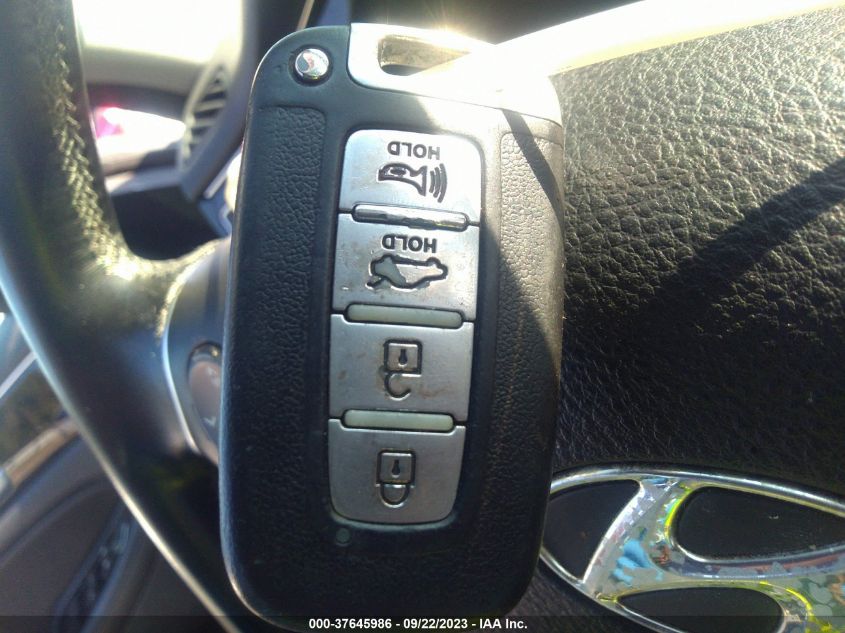 2013 HYUNDAI GENESIS 3.8L - KMHGC4DD4DU225543