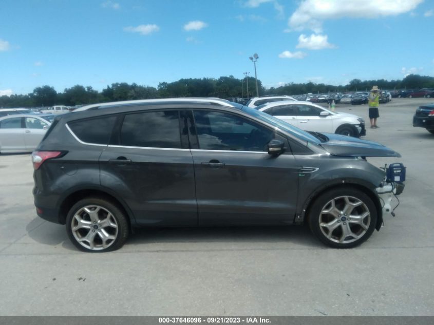 2017 FORD ESCAPE TITANIUM - 1FMCU0JD9HUC92492