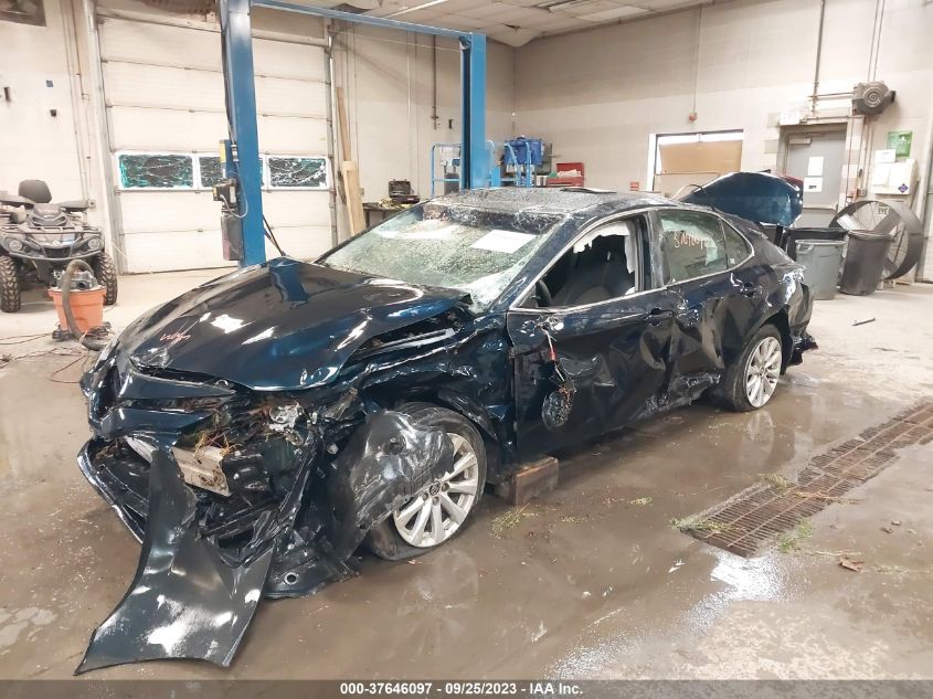 2020 TOYOTA CAMRY LE - 4T1C11AK4LU943291