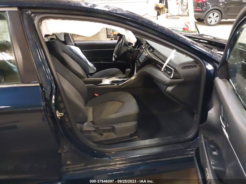 2020 TOYOTA CAMRY LE - 4T1C11AK4LU943291