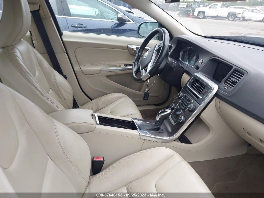 2014 VOLVO S60 T5 - YV1612FS1E2290816